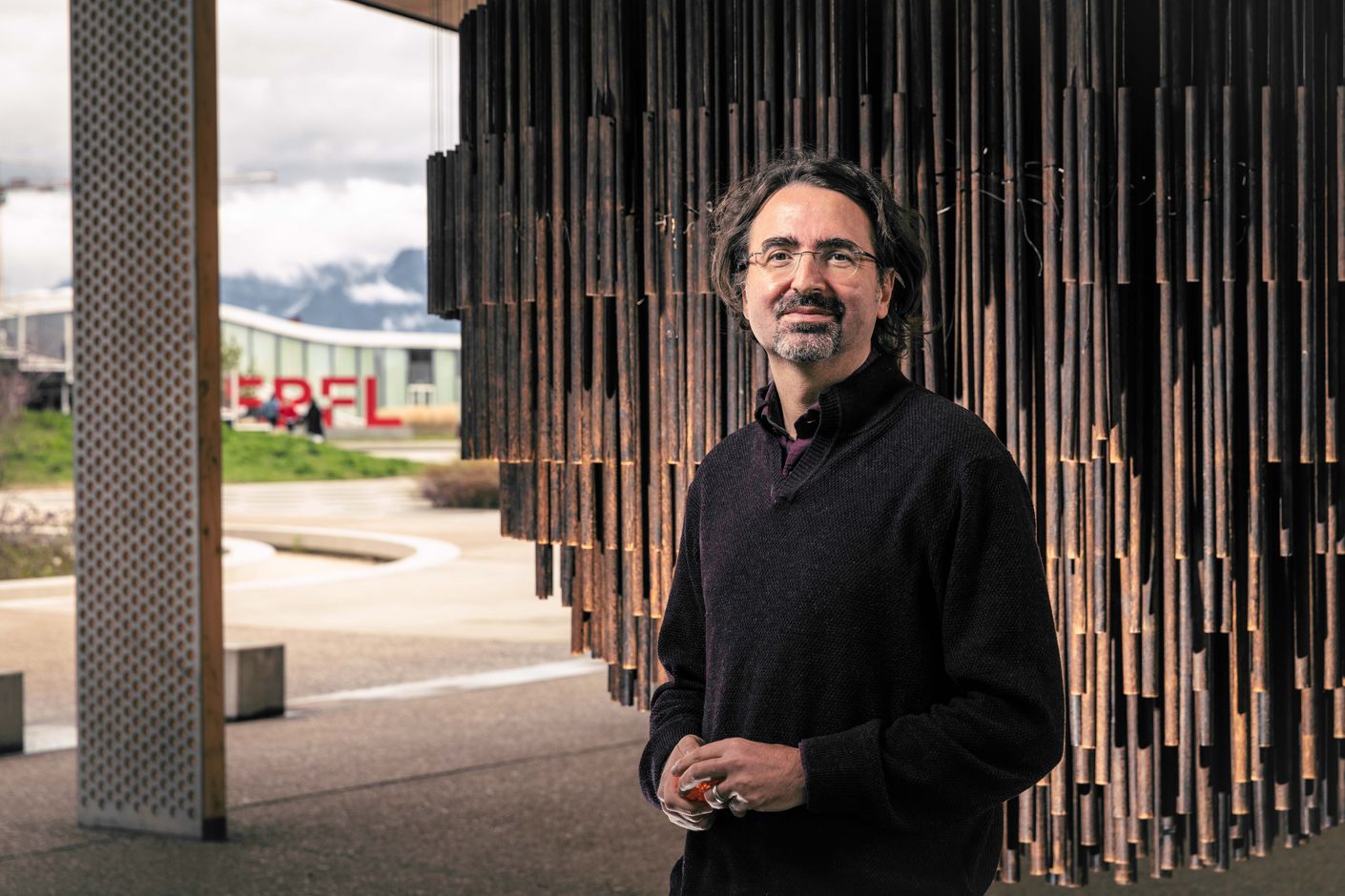 Portrait of project leader Francesco Stellacci on campus at the École polytechnique fédérale de Lausanne (EPFL), where he plans to set up the future viral research centre.