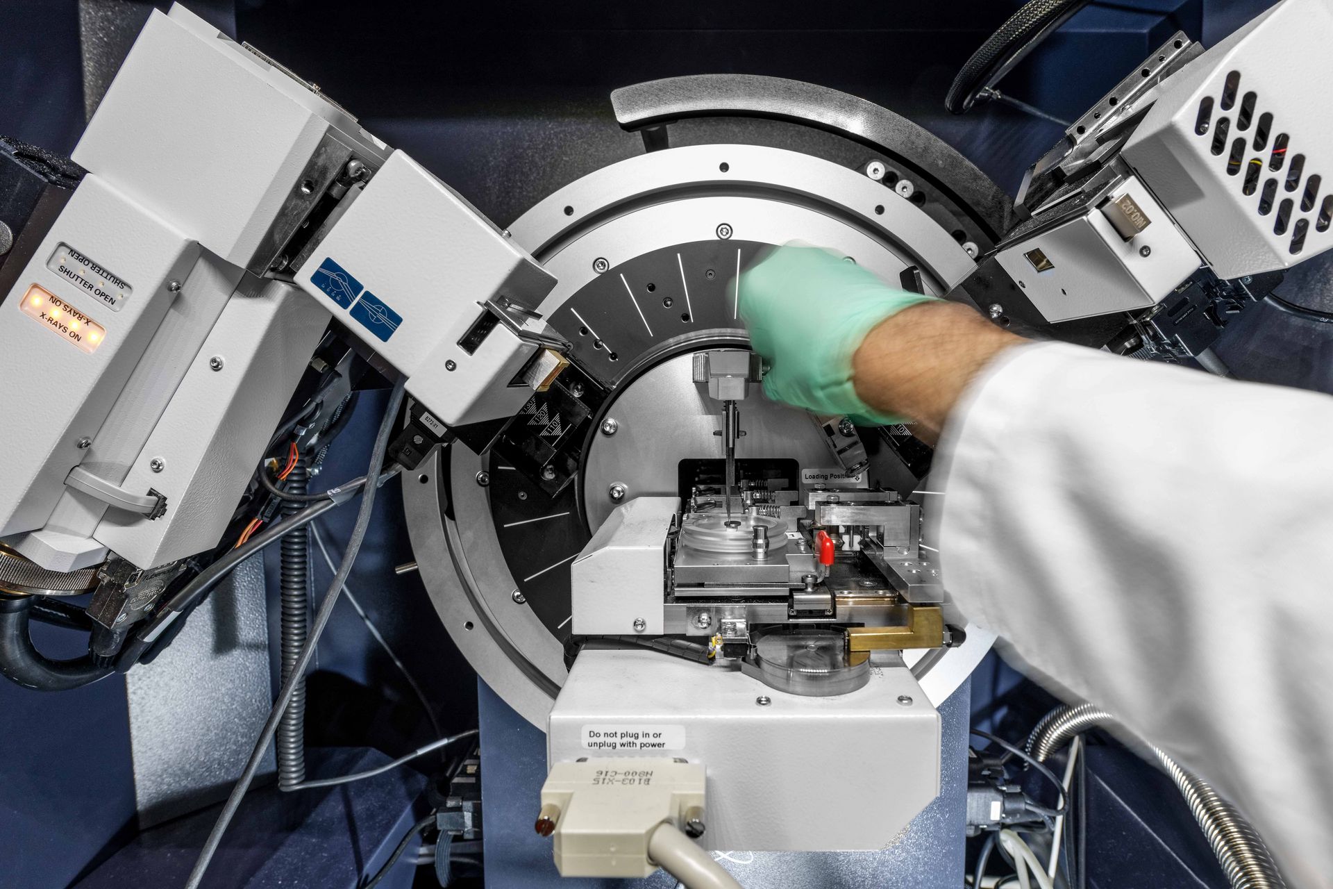 Seeing the structure of promising thermoelectric materials—made possible by an X-ray diffractometer. X-ray diffractometer.