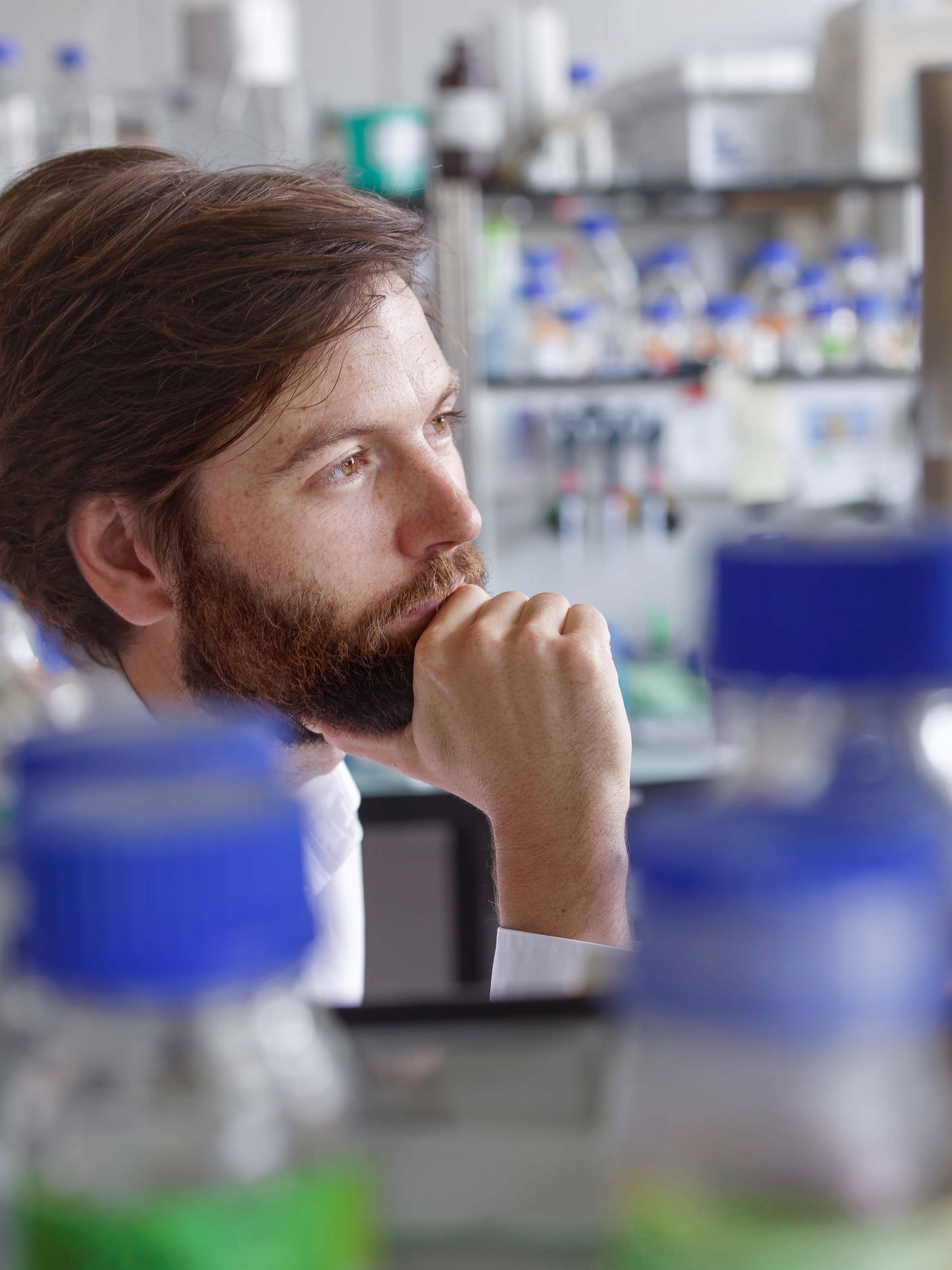 Portrait of cell biologist Gabriele Gut.