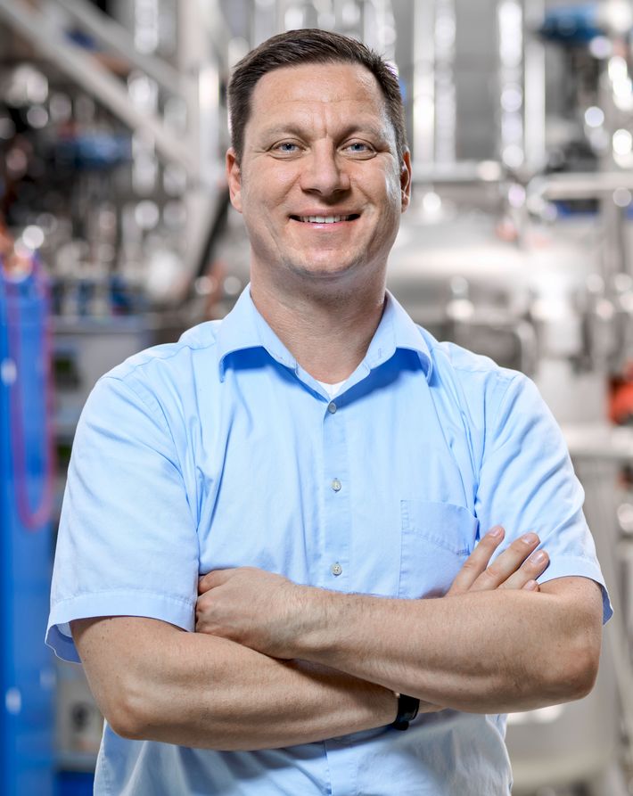 Thomas Brück, Inhaber der Werner Siemens-Stiftungsprofessur für Synthetische Biotechnologie.