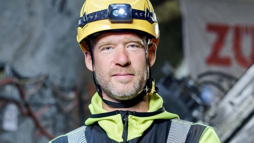 Portrait of Marian Hertrich, geophysicist at ETH Zurich.